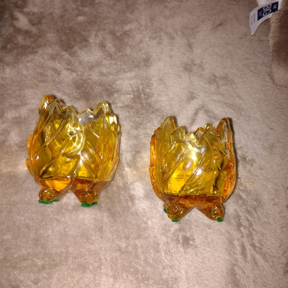 Set of 2 4 footed retired partylite fall oak leaf votive holders. - Picture 2 of 5